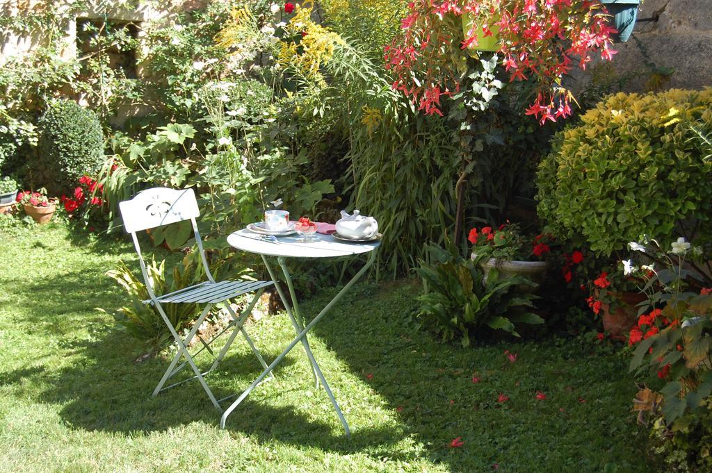 Jardins Secrets Bed and Breakfast Angoulême Esterno foto