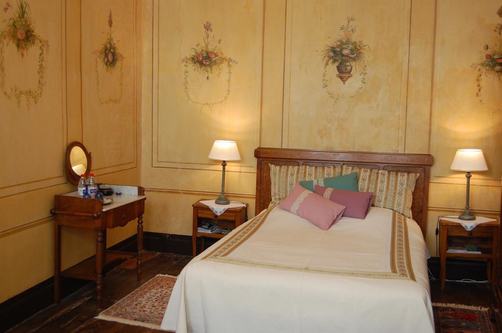 Jardins Secrets Bed and Breakfast Angoulême Esterno foto