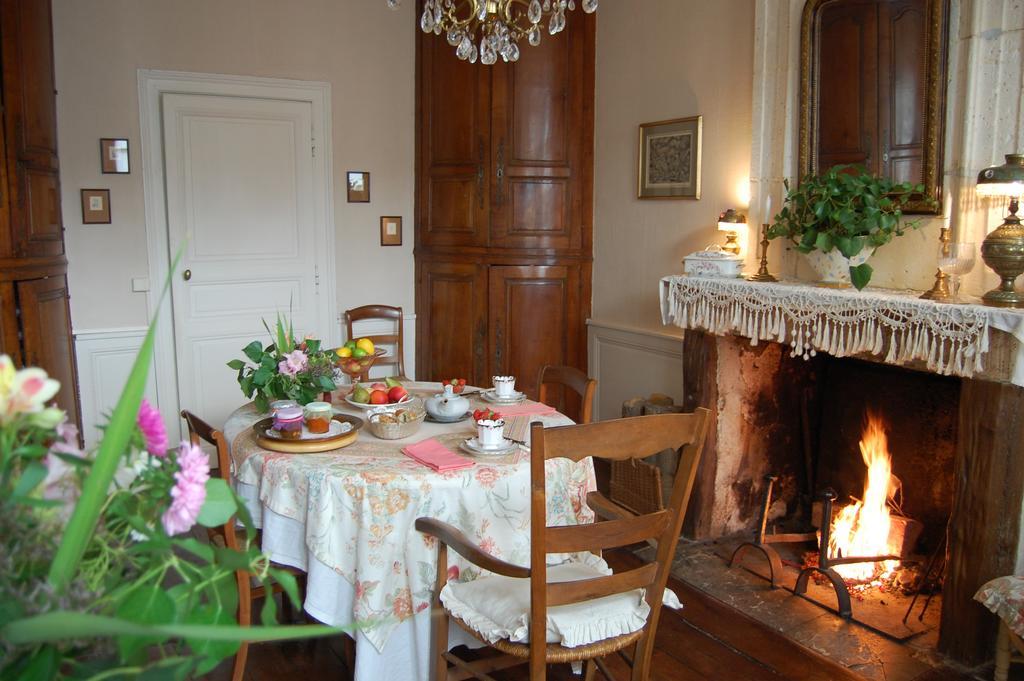 Jardins Secrets Bed and Breakfast Angoulême Esterno foto