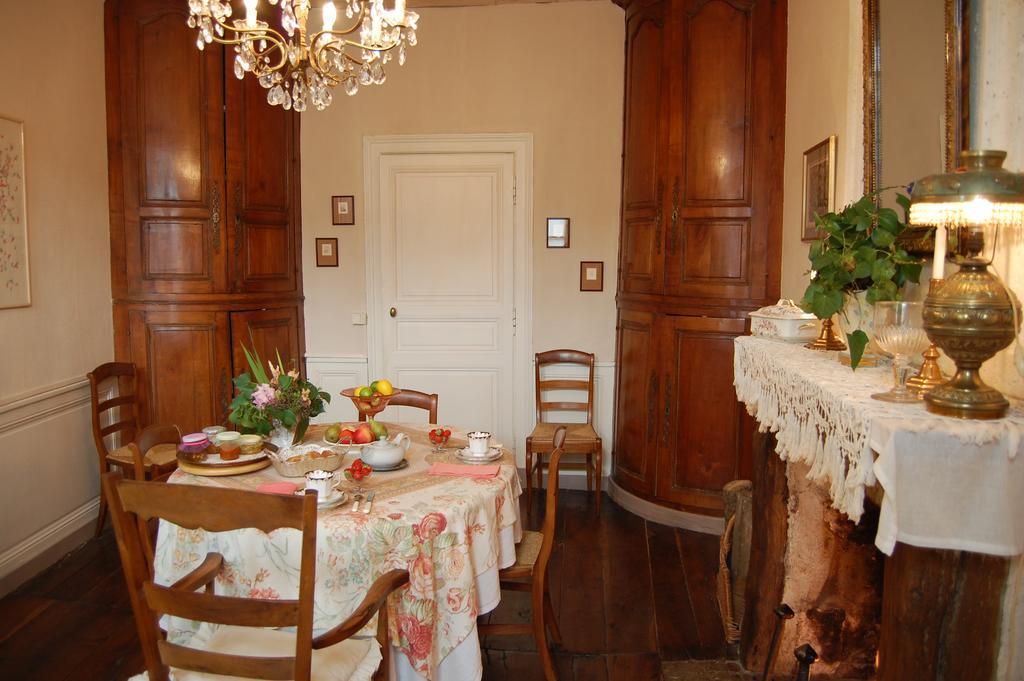 Jardins Secrets Bed and Breakfast Angoulême Esterno foto