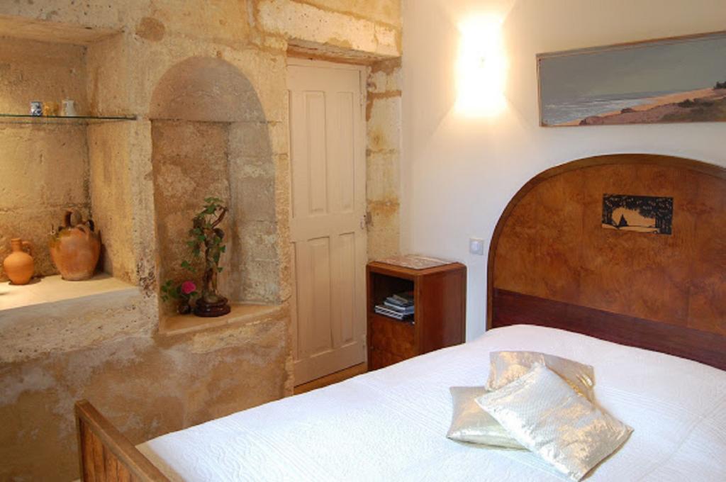 Jardins Secrets Bed and Breakfast Angoulême Esterno foto